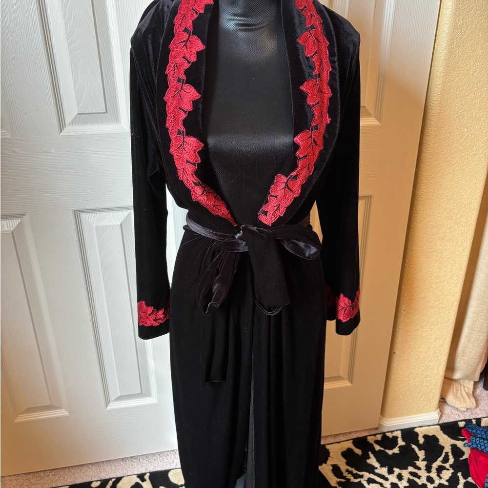 Diamond Tee Vintage Back and Red Robe with Ruffled Trim